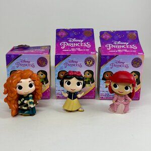 Funko Mystery Disney Ultimate Princess Figures Merida 1/12 Snow White 1/6 Ariel‎